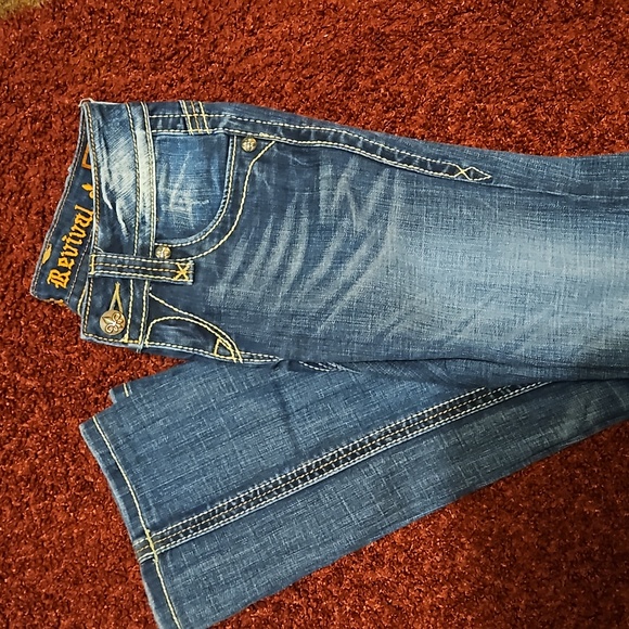 ROCK REVIVAL JEANS - Picture 2 of 4